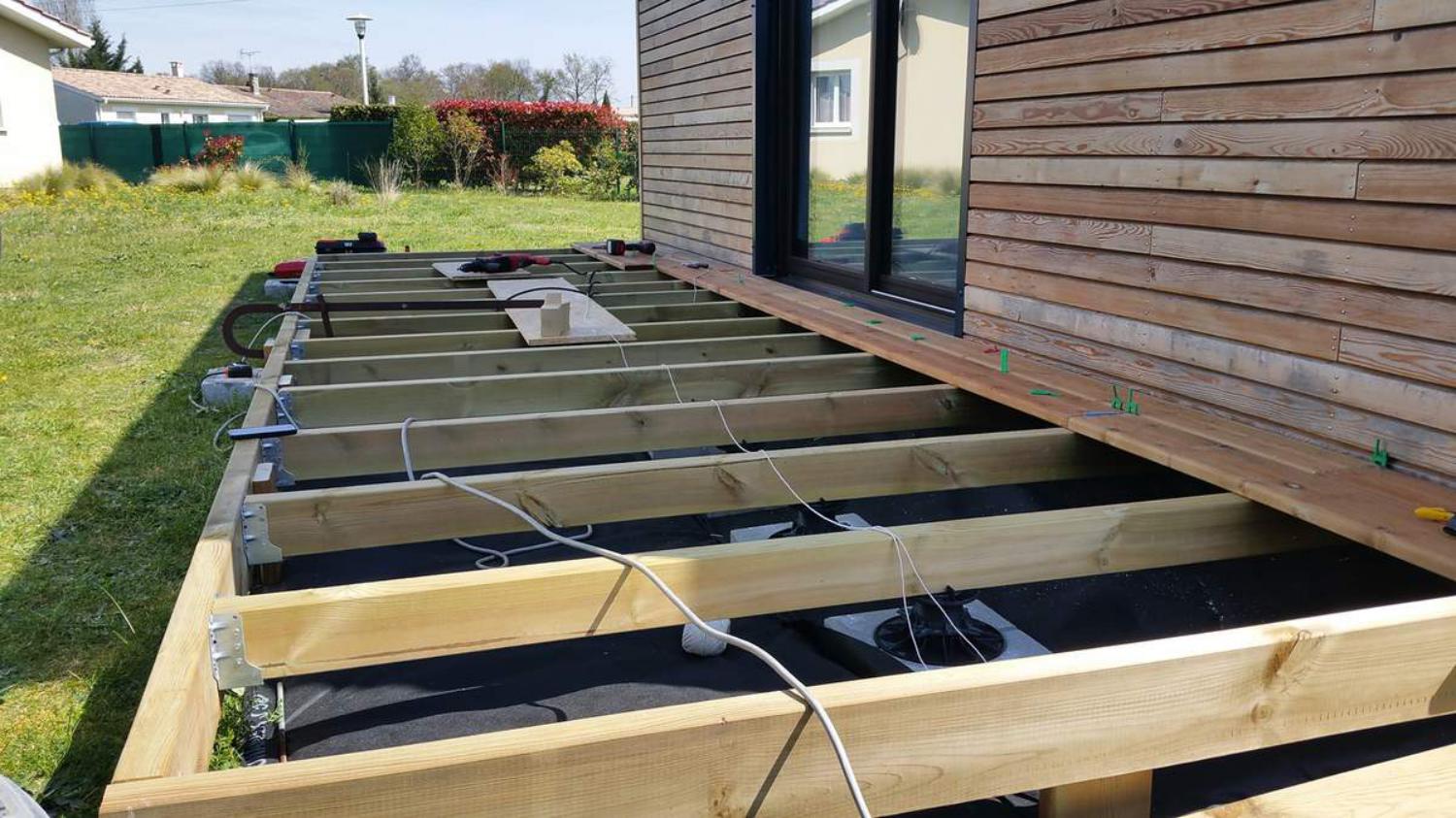 Création ou rénovation de vos espaces terrasses en bois, composite, pavé, autobloquant ...