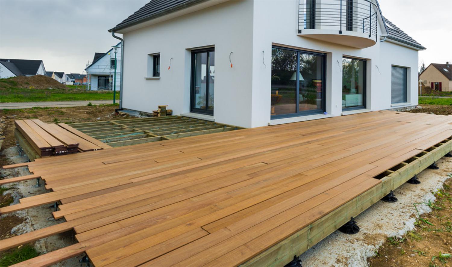 Création ou rénovation de vos espaces terrasses en bois, composite, pavé, autobloquant ...