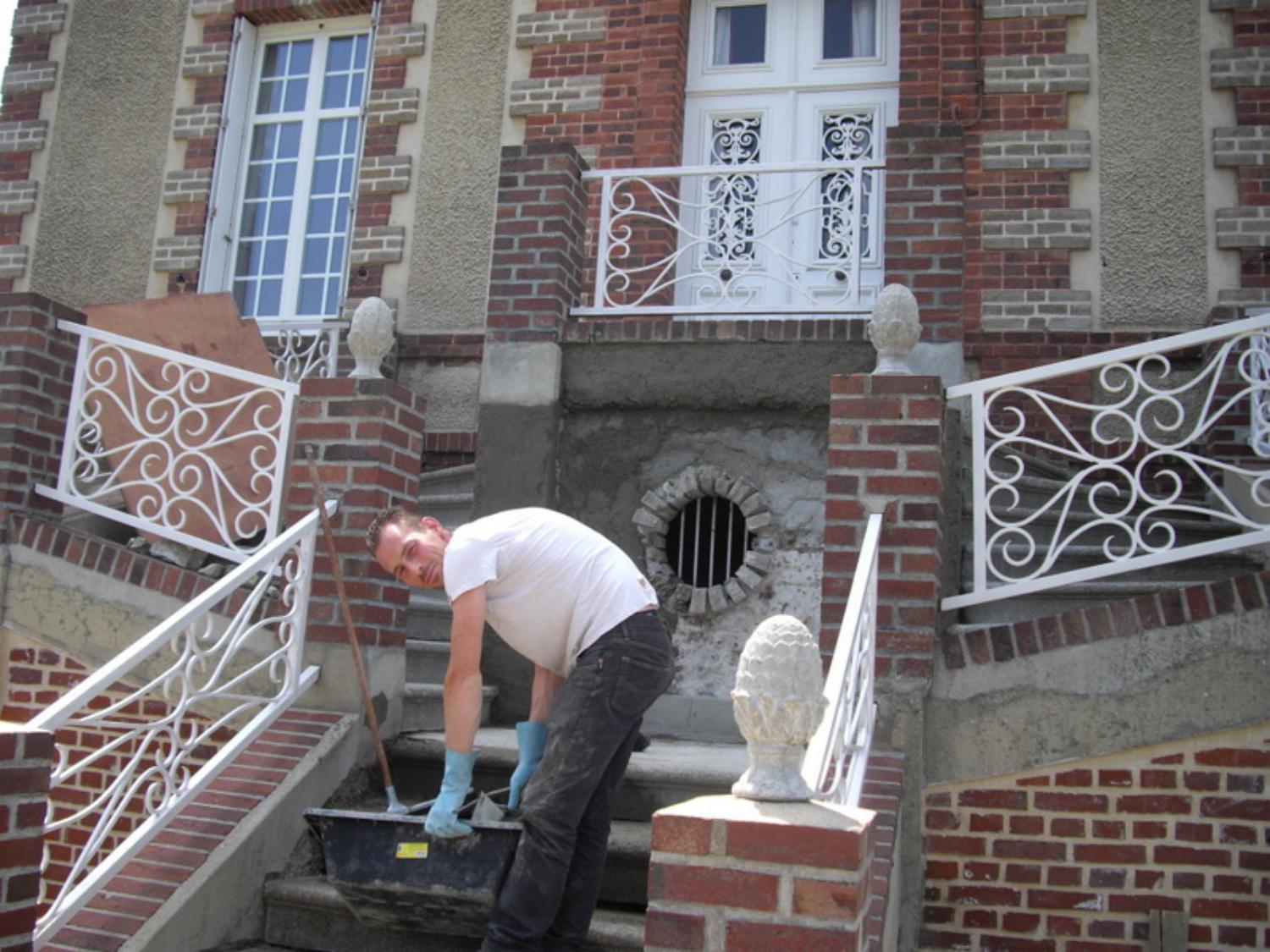 Rénovation de vos murs en brique, joints, pose de vos clotures, maçonnerie ...